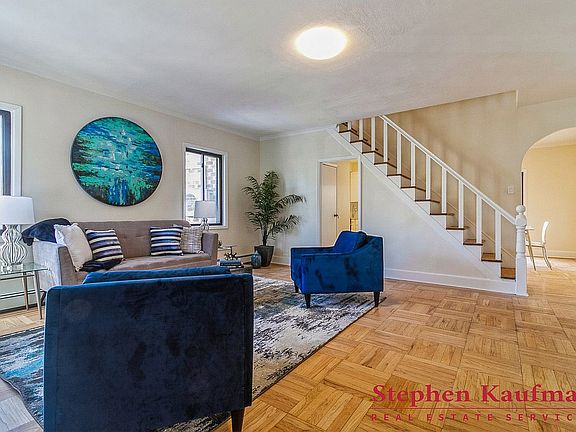 5th image of 3820 Orloff Ave