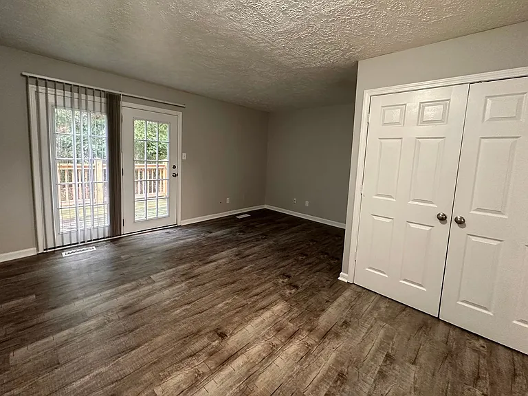 1636 Louisville Rd — Photo 28