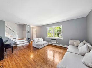 768 Springfield Ave APT E7, Summit, NJ 07901
