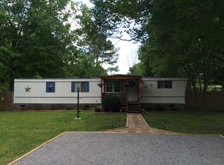 141 Wedgewood Dr, Moyock, NC 27958
