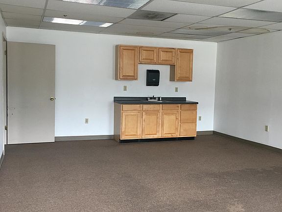 Huge conference room with kitchenette, tenant must bring own appliances.