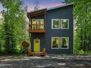 23069 S Christiansen Lake Rd, Talkeetna, AK 99676