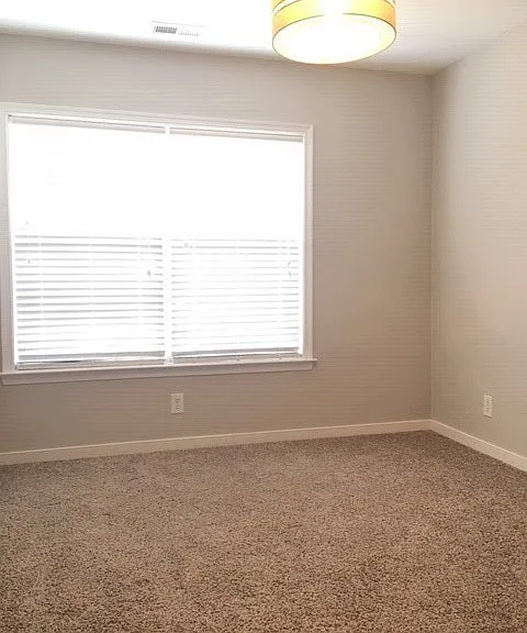 7474 Pebble Lake Dr — Photo 25
