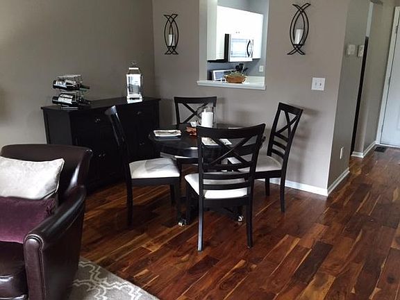 3rd image of 4079 Blendon Point Dr