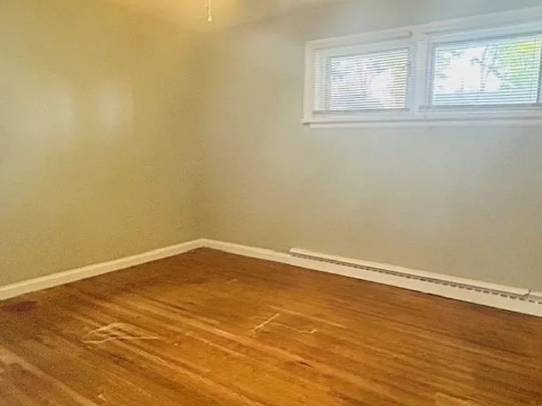 638 Vanderbrook Rd — Photo 14