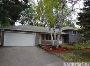 3541 Robinwood Ter, Minnetonka, MN 55305