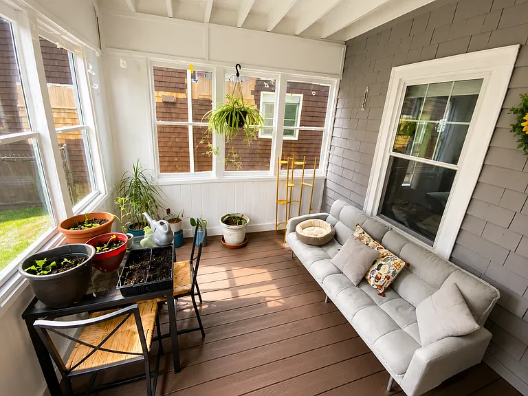 30 Emerson St #A — Photo 2