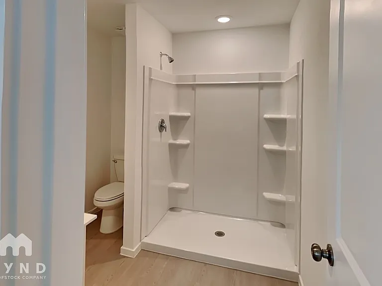 922 Lago Laceno Ln — Photo 8