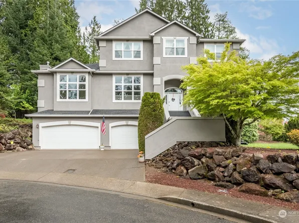 250 W St James Place, Longview, WA 98632