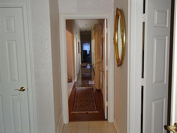 3rd image of 6015 Highcourt Pl