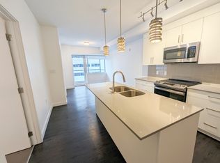 Capital On Jasper Ave, Edmonton, AB T5J 0L3