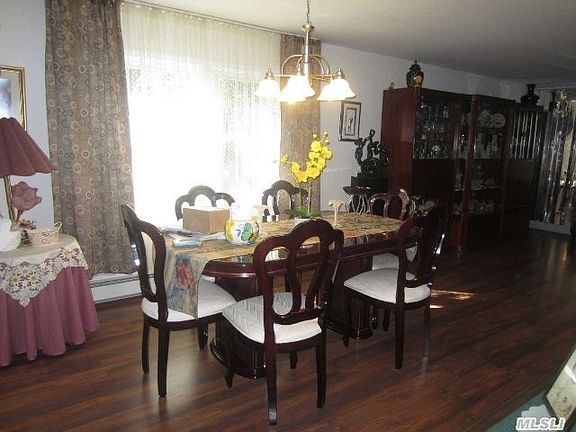 4th image of 8 Hale St