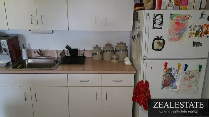 Rented by ZealEstate Group Inc | media 29