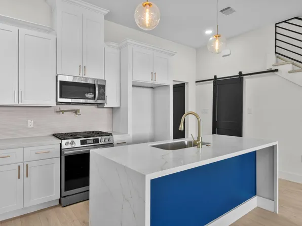 3615 Dreyfus St, Houston, TX 77021