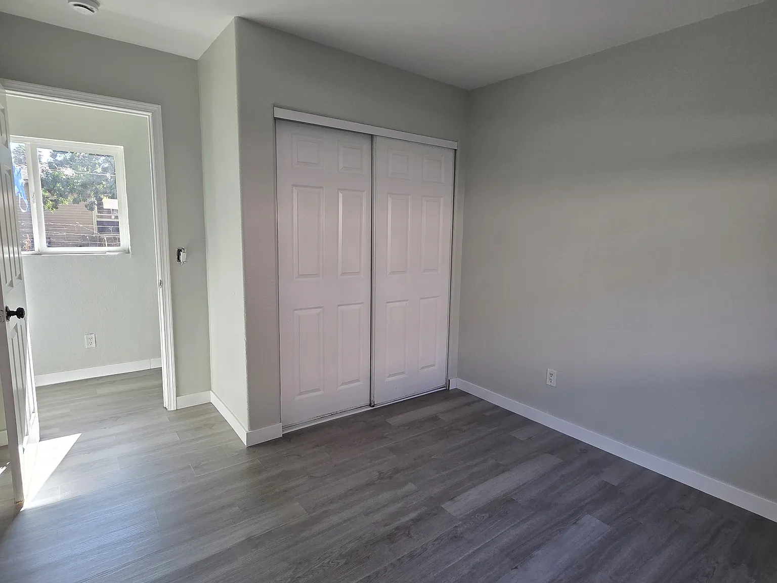 2 bed, $3,000 — Photo 1