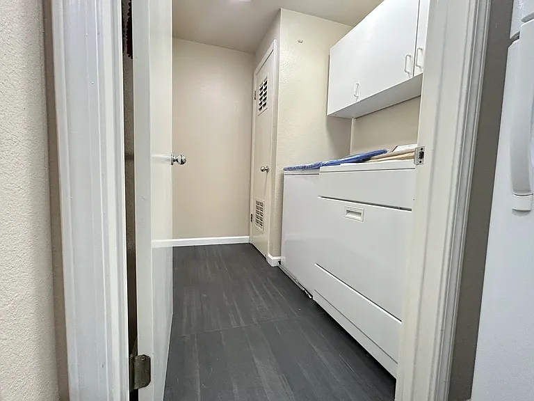 607 Arcadia Ter #203 — Photo 17
