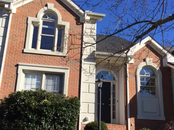 7413 Hamilton Run Dr, Chattanooga, TN 37421