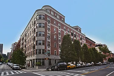 Rented by BLU Real Estate