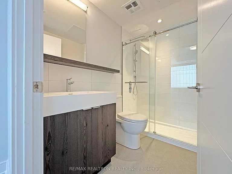 664 Spadina Ave #1001 — Photo 8