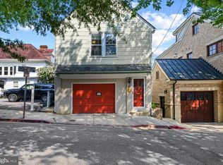 16 Dean St, Annapolis, MD 21401