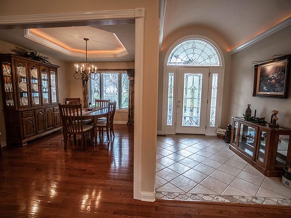 4th image of 20 Pamala Ln
