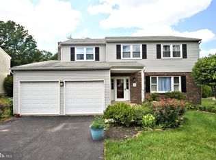 124 Forest Trail Dr, Lansdale, PA 19446