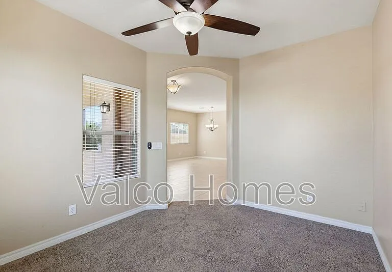 2717 E Ficus Way — Photo 8