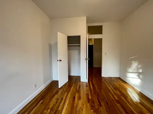 Rented by MySpaceNYC | media 26