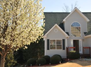 5425 Princeton Oaks Dr, Sugar Hill, GA 30518