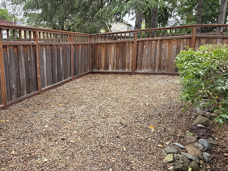 388 E School St #388 — Photo 12
