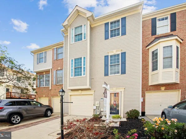 2113 Millhaven Dr #25113, Edgewater, MD 21037