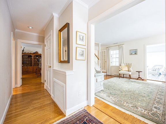 4th image of 114 Johnson Rd