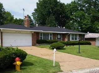 1325 Norchester Dr, Saint Louis, MO