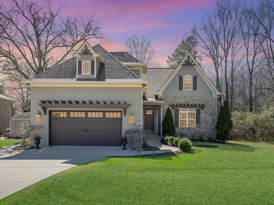 594 Lake Haven Dr