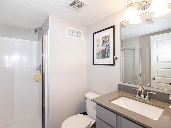 5th image of 3547 Buckner Dr