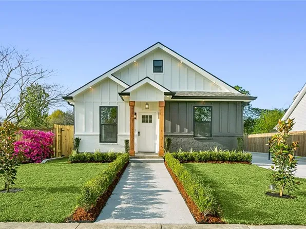 308-10 Riess Pl, Chalmette, LA 70043