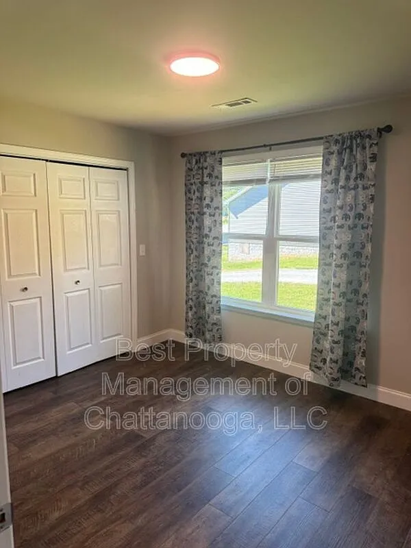 2 bed, 2.0 bath, 960 sqft, $1,250 — Photo 2