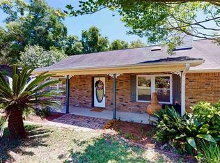 4925 Forest Creek Dr, Pace, FL 32571