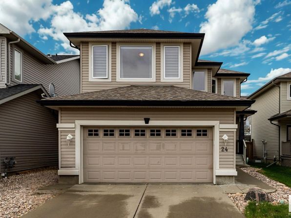 24 Carlyle Cres, Strathcona County, AB T8H 2T6
