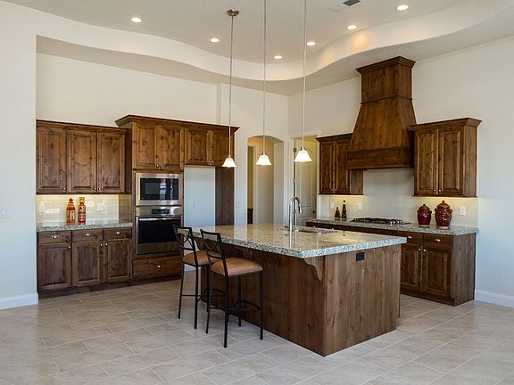 White Rocks 2486 SQ FT Plan