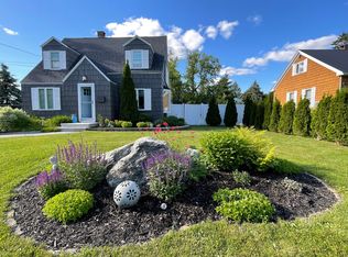 21 Cedar St, Presque Isle, ME 04769