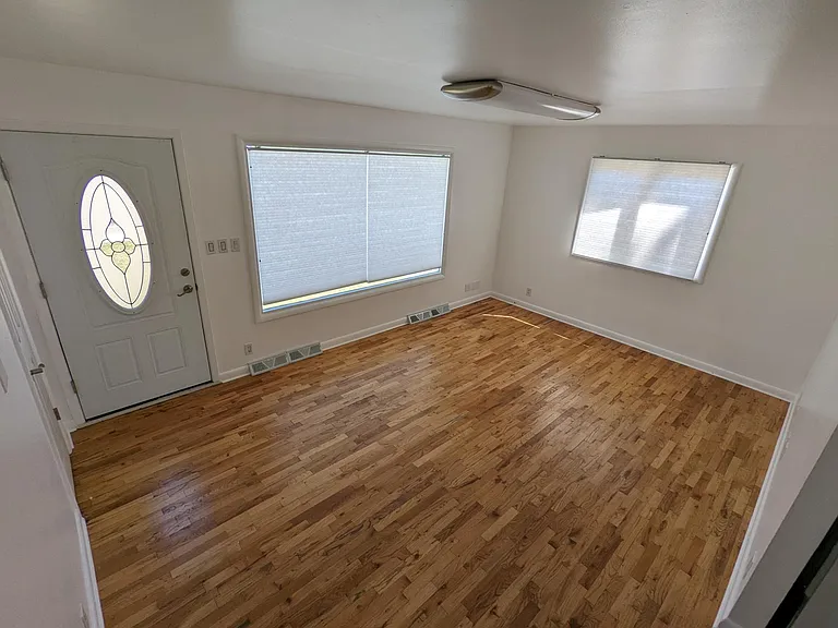209 S 19th Ave #1 — Photo 6