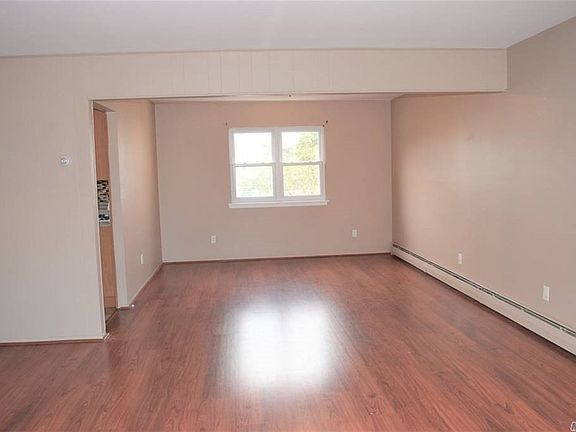 4th image of 67-44 75th St #2