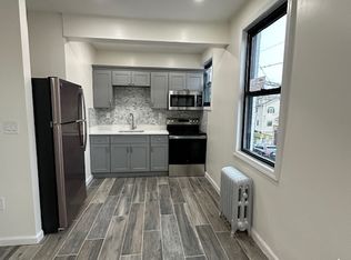 219-09 Hempstead Ave #2F, Queens Village, NY 11429