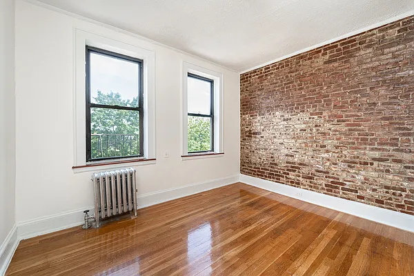 Rented by Modern Spaces | media 14