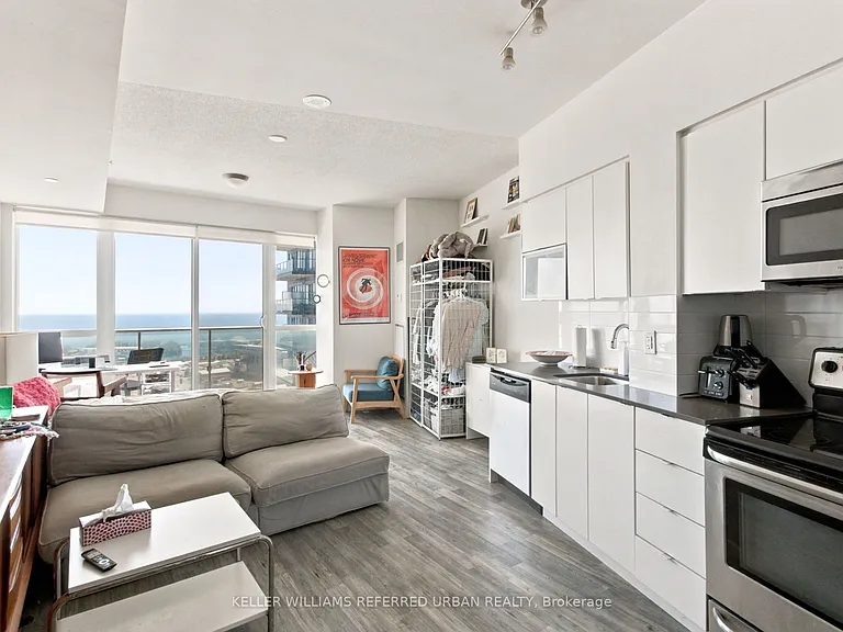 150 E Liberty St #2608 — Photo 6