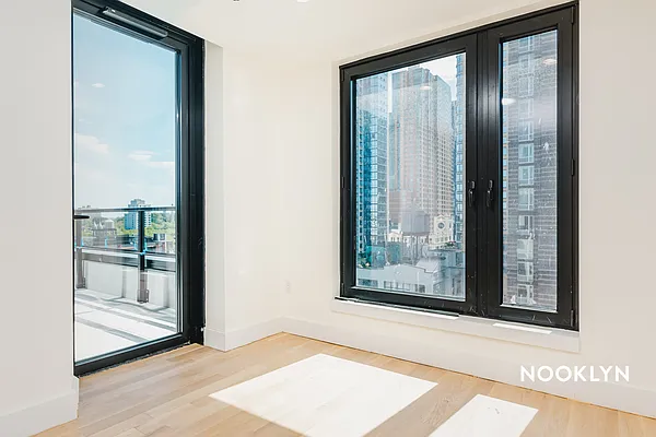 Rented by Nooklyn NYC LLC | media 13