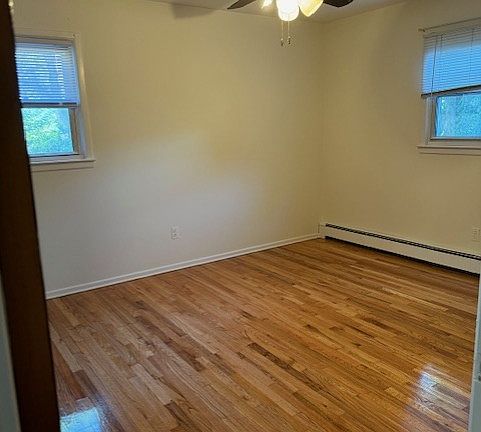 4th image of 1017 Burnet Ave Floor 1