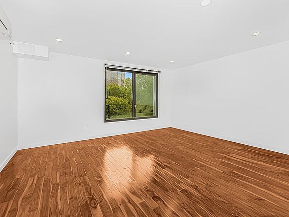 2nd image of 77 E 110th St APT 5B