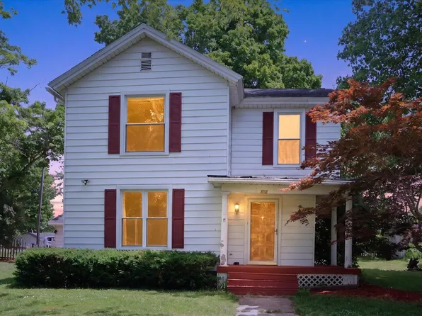 282 Liberty St, Muir, MI 48860